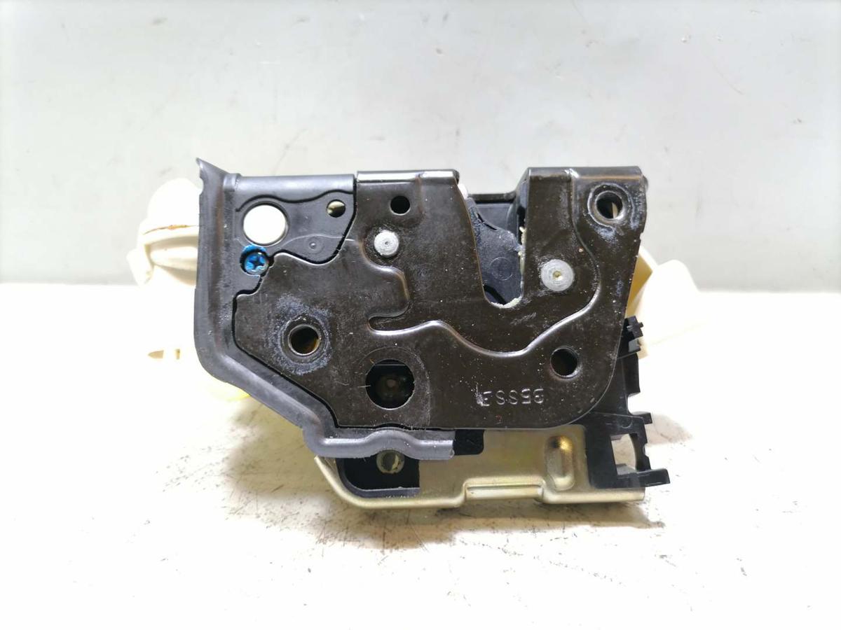 Porsche Macan original T&uuml;rschloss vorn links Bj.2015